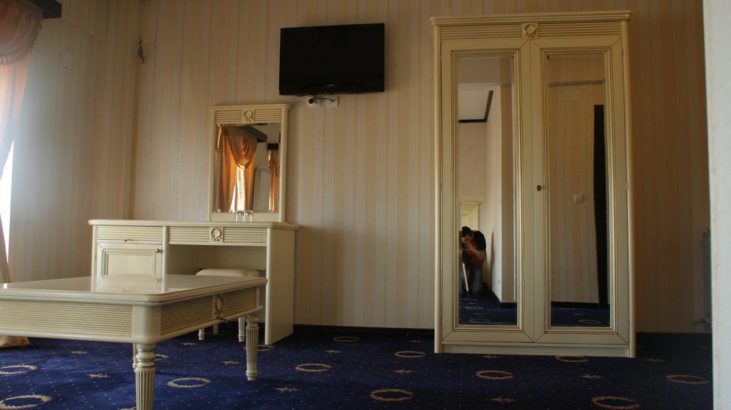 Hotel Premier Class Valea Lupului  客房 照片