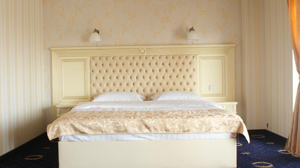 Hotel Premier Class Valea Lupului  客房 照片