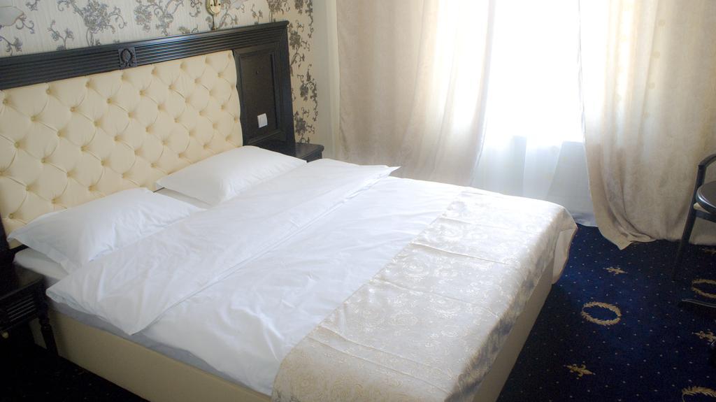 Hotel Premier Class Valea Lupului  外观 照片