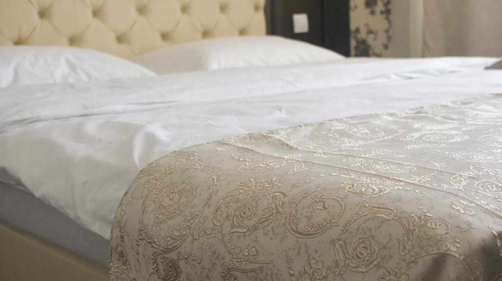 Hotel Premier Class Valea Lupului  外观 照片